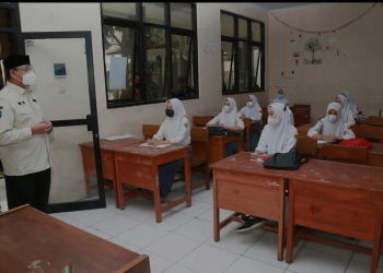 Kemendikbud RI Apresiasi PTM 50 Persen di Banten