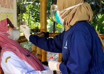 Puskesmas Pasar Kemis Rutin Lakukan Pelayanan Vaksinasi dan Swab Tes