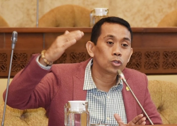 Kamrussamad Pertanyakan Keputusan Anies Lantik Dirut PDAM Baru