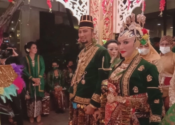 Roro Fitria Sah jadi Istri Andri Irawan dengan Mahar Rp 290.122.021