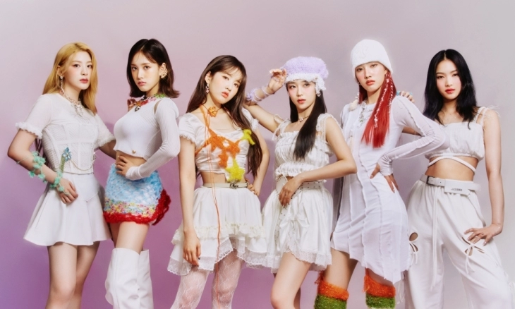 STAYC Rilis Single Baru 'We Need Love'