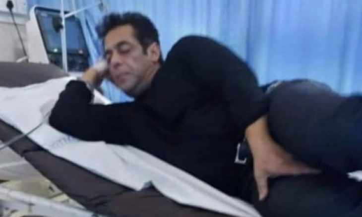 Salman Khan Dilarikan ke Rumah Sakit Usai Digigit Ular Tiga Kali