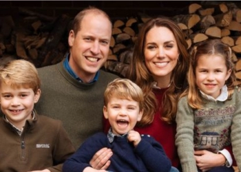 Pangeran William dan Kate Middleton Merilis Kartu Natal Keluarga 