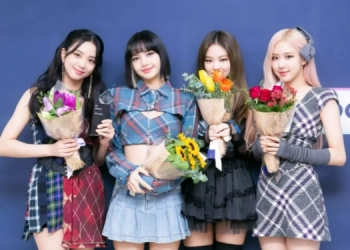 Anggota BLACKPINK  Ucapkan Selamat pada Jisoo dan Snowdrop