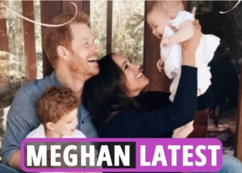 Meghan Markle dan Pangeran Harry Rilis Kartu Natal Resmi 2021 