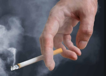 4 Pantangan Bagi Penderita Bronkitis, Diantaranya Merokok