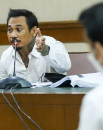 Sidang Jerinx SID Memanas, Adam Deni dan Pengacara Terdakwa Saling Tunjuk