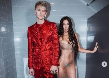 Megan Fox dan MGK Pamerkan Cincin Tunangan, Mengakui Saling Minum Darah 