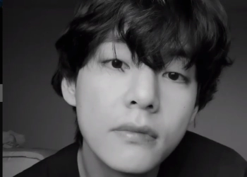 V BTS Pecahkan Rekor Lagu Christmas Tree Terlama di Chart iTunes Jepang