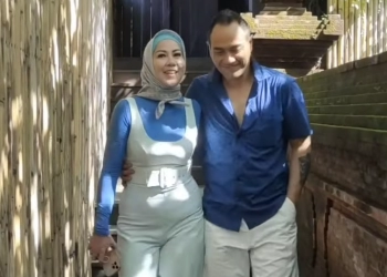 Venna Melinda dan Ferry Irawan Foto Prewedding di Bali, Netizen: Hijabnya Nutup Dadalah