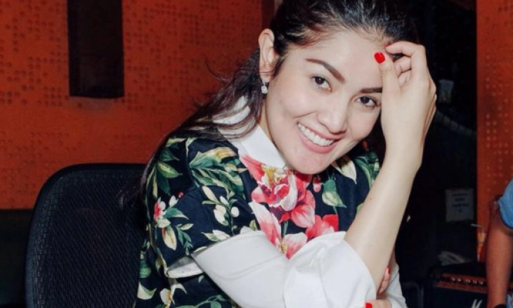 Dijuluki Janda Bodong, Kasus Cerai Nindy Ayunda dan Suami Masih Proses di MA