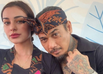 Jerinx SID di Hari Valentine Sampaikan Permohonan Maaf pada Istrinya Nora