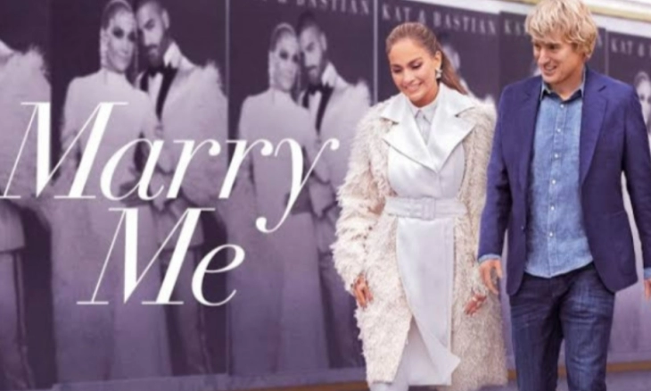 Diva Pop Jennifer Lopez Tebar Pesona di Komedi Romantis Marry Me
