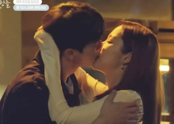 Song Kang dan Park Min Young Berlatih Ciuman di Forecasting Love And Weather