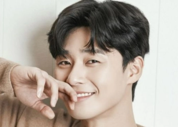 Sembuh dari Covid-19, Park Seo Joon Bertolak ke Hongaria Syuting Dream