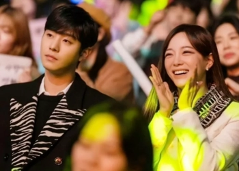 Ahn Hyo Seop Ajak Kim Sejeong Berkencan di A Business Proposal 