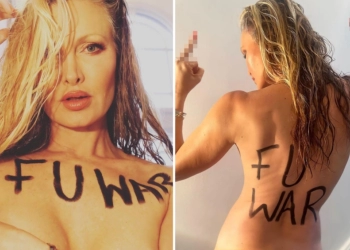 Model Caprice Tanggalkan Pakaian Tunjukkan Dukungannya pada Ukraina