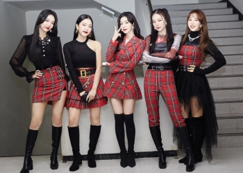 Tiga Personil K-Pop Red Velvet Positif Covid-19, Konser Diundur Sementara