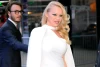 Pamela Anderson Buat Film Dokumenter Sisi Kelam Hidupnya di Netflix