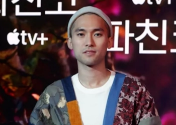 Bintang “Pachinko” Jin Ha Minta Maaf Gegara Posting Foto Wanita Tanpa Izin