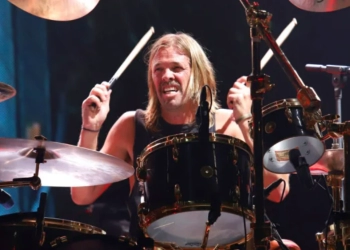 Drummer Foo Fighters Taylor Hawkins Meninggal Mendadak di Hotel Bogota, Kolombia 