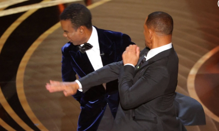 Insiden Will Smith Menampar Chris Rock Diatas Panggung Oscar 2022