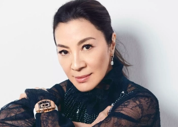 Michelle Yeoh, 40 Tahun Akting Bela Diri, Kini Main Komedi di  Everything Everywhere All at Once 