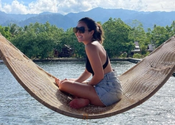 Gisella Anastasia Unggah Slide Foto Baru, Netizen Salfok: Slide ke 3 Jadi Inget Hehe 