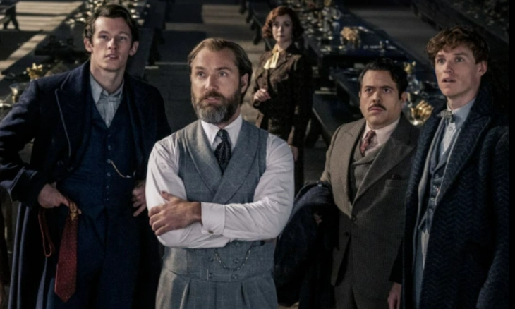 Fantastic Beasts: The Secrets of Dumbledore Film Konflik Keluarga Pacca Perang Dunia I 