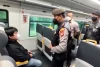 Polisi Modern: Ada Polisi Berseragam Patroli di Kereta Bandara Soekarno-Hatta