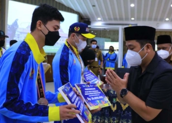 Pemkot Tangerang Berikan Penghargaan Kepada 8 Atlet Berprestasi