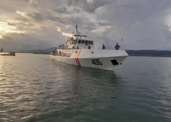 Kapal Bakamla RI Usir Kapal Tanker Yunani 