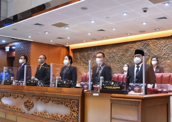 Rapat Paripurna Pengesahan RUU TPKS Dihadiri Aktivis Perempuan