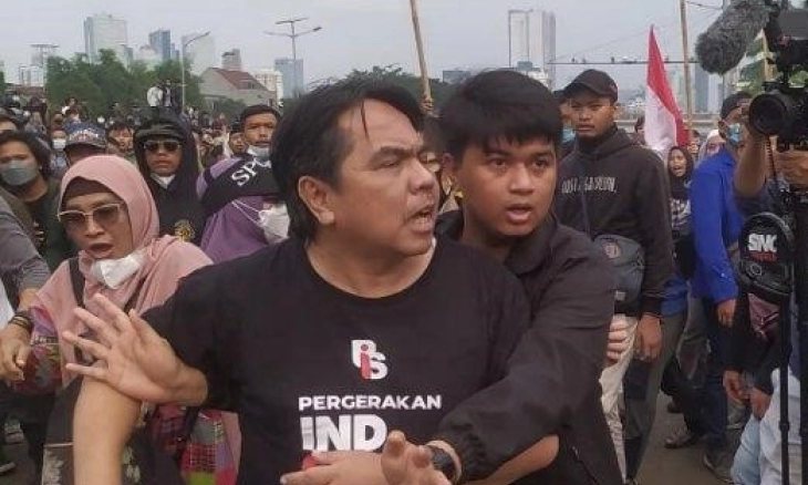 ILUNI FISIP UI Kutuk Tindakan Brutal Terhadap Ade Armando