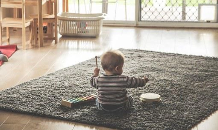 Aktivitas Sederhana yang Bisa Bikin Bayi Cerdas