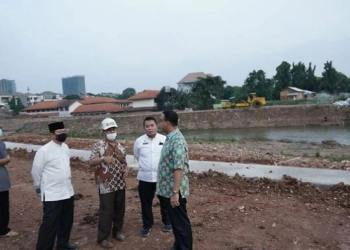 Anies Inspeksi Pembangunan Waduk Lebak Bulus