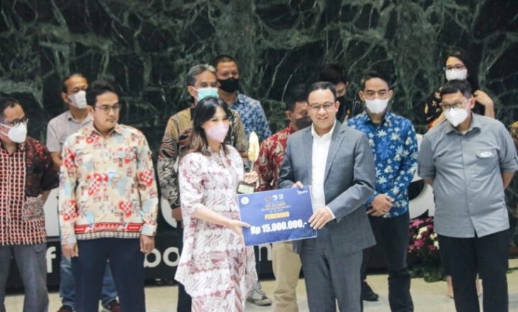 Anies Baswedan Mendapat Penghargaan PWI Jaya 