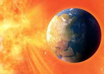 Apa Itu Badai Geomagnetik yang Diperkirakan Akan Menghantam Bumi Hari Ini?
