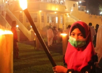 Terputus 7 Tahun, Tradisi Ela-ela Akhirnya Dibangkitkan Oleh Sultan Hidayatullah Sjah