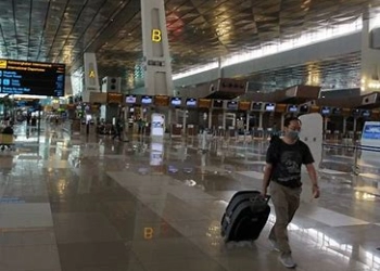 Antisipasi Penyebaran Omicron, Imigrasi Bandara Soetta Tolak 25 Warga Asing Masuk RI