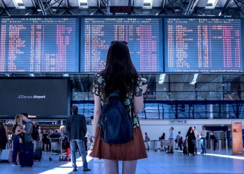 Hal yang Bisa Dilakukan Sambil Menunggu Boarding di Bandara 