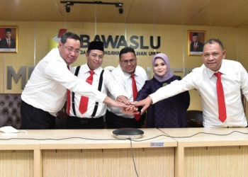 Anggota Terpilih Sepakat Pilih Rahmat Bagja sebagai Ketua Bawaslu