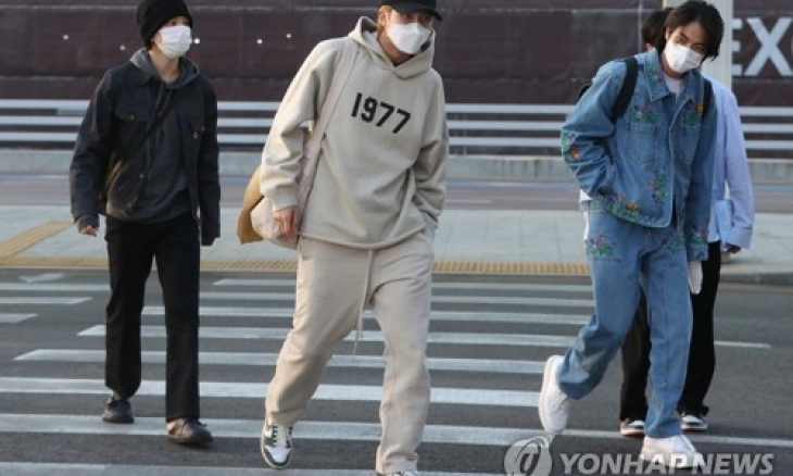 Grup K-pop BTS Berangkat ke Las Vegas tanpa Jungkook dan J-Hope