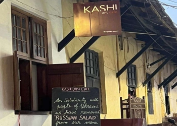 Kafe di Kerala Ukraina Hapus Menu Salad Rusia