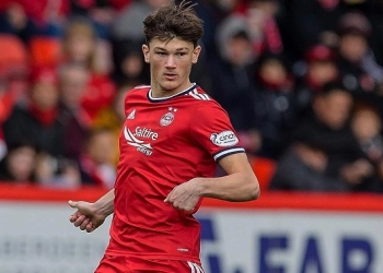 Liverpool Dekati Bek Belia Aberdeen