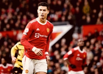 Waduh, Legenda Chelsea Minta Ronaldo Gantung Sepatu