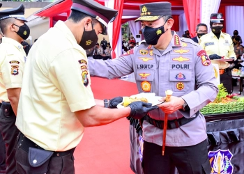 Peluncuran Seragam Baru,  Profesi Satpam Mulia Membantu Tugas Kepolisian