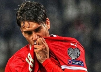 Juve Dapatkan Dusan Vlahovic