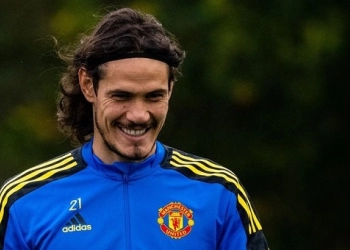 Gara-gara Torres, Cavani Tak Dilirik Barcelona Lagi