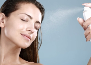 4 Face Mist Menyegarkan Atasai Mimpi Buruk Kulit